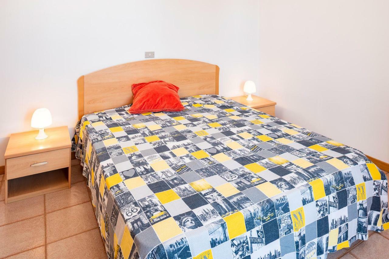 Casa Claire Apartment Bardolino Luaran gambar